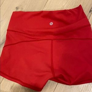 Lulu lemon fitted shorts!